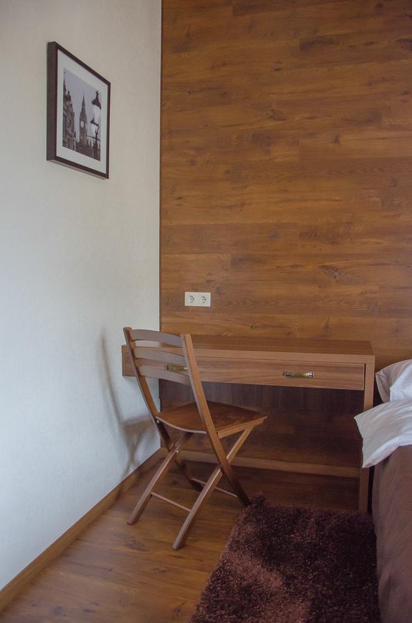 Petrani Nivki Hotell Kiev Exteriör bild